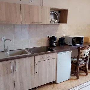 rezervați aici