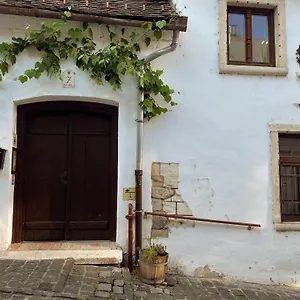 Apartman Gul Baba Saray, Budapest