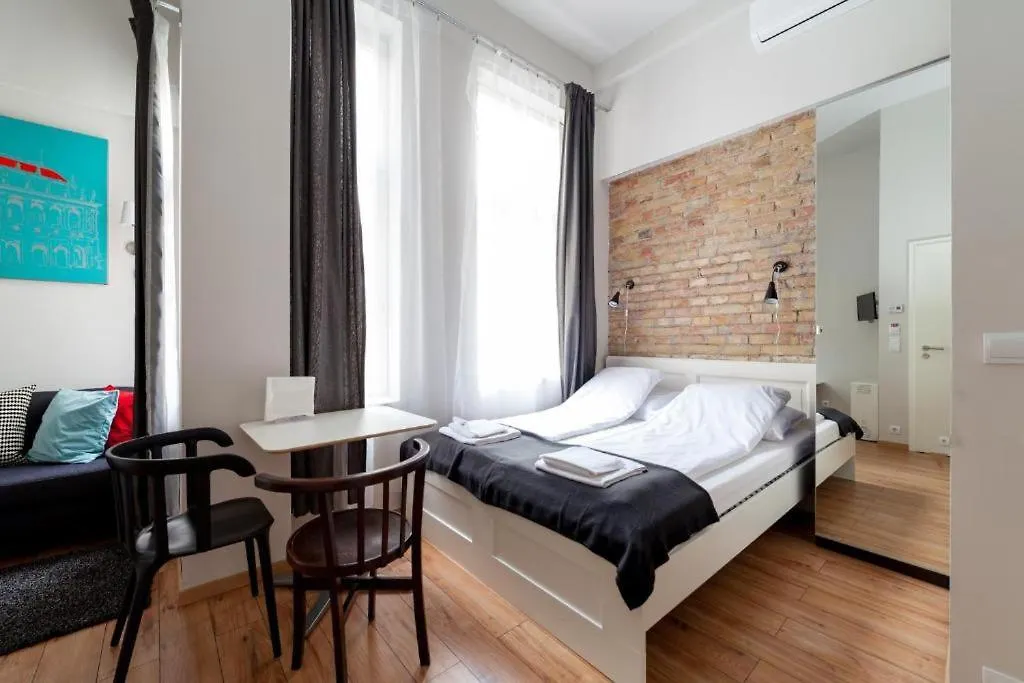 Tatra 4 Studios Budapest Appartement