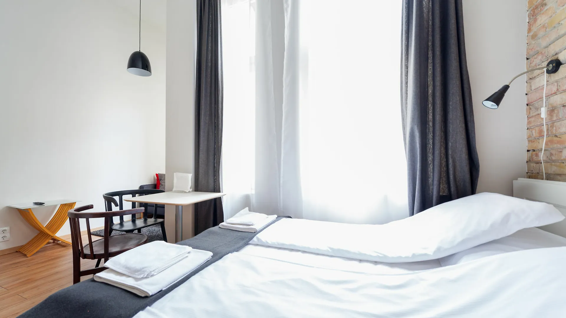 Tatra 4 Studios Budapest Appartement