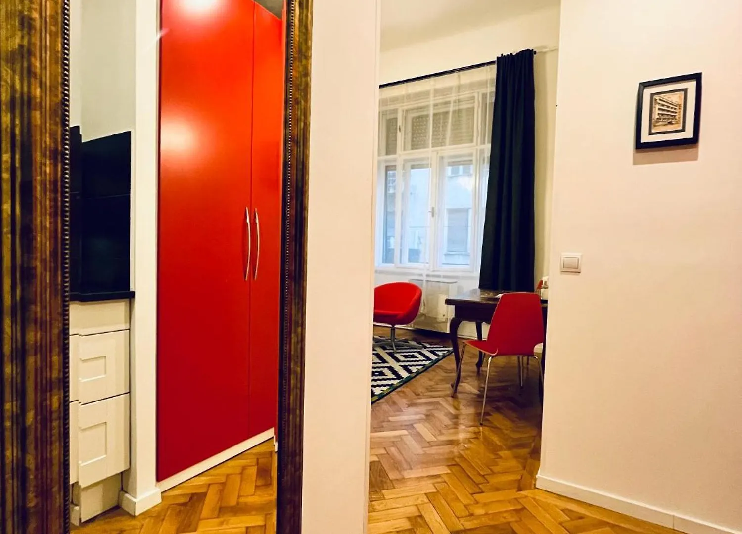 Tatra 4 Studios Budapest Magyarország