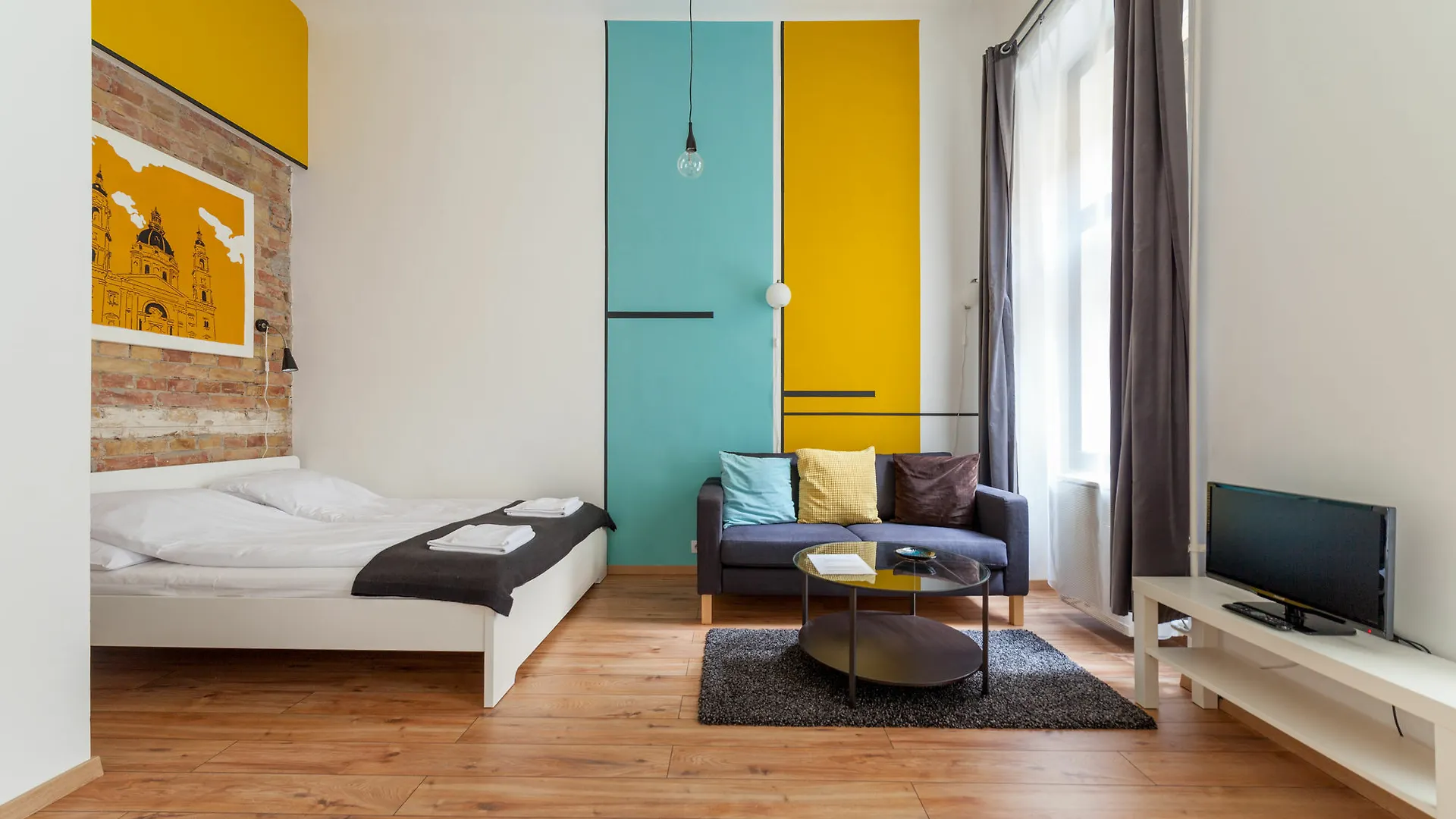 Tatra 4 Studios Budapest Apartman